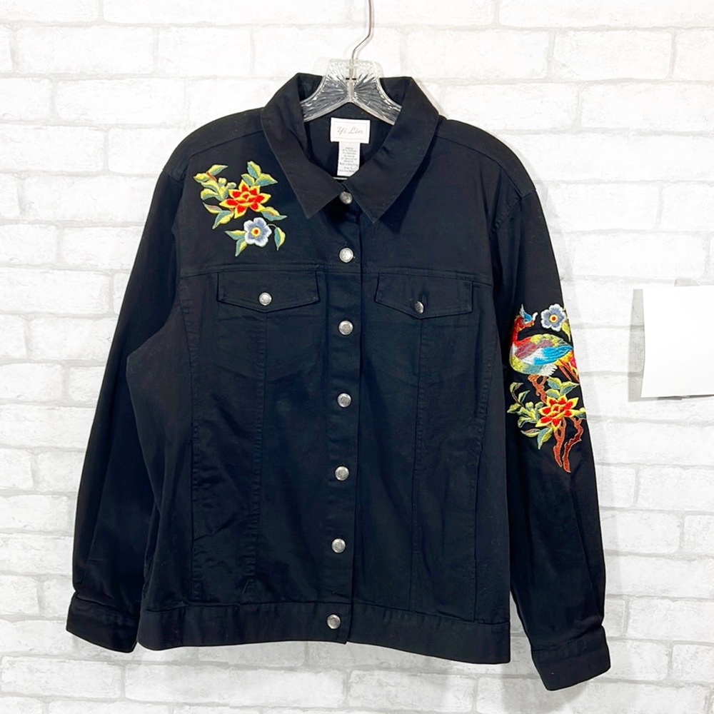 Yi Lin embroidered denim jacket size Large